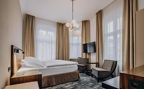 EA Hotel Esplanade